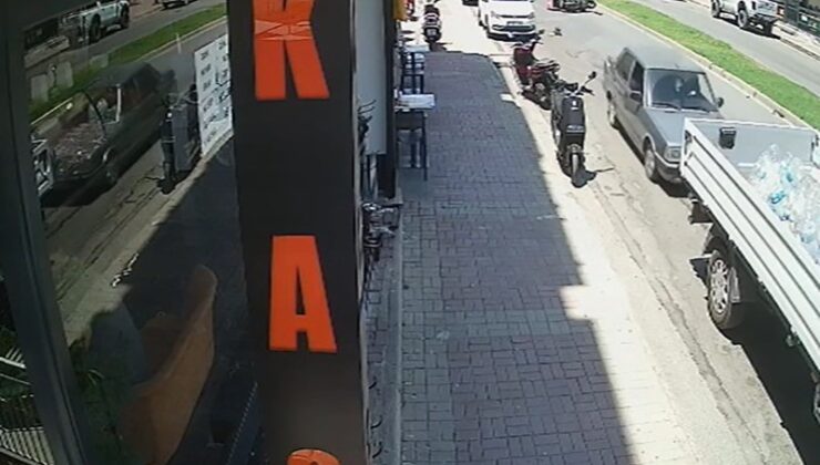 Aniden yola çıkan otomobile çarpan motosikletli yaralandı