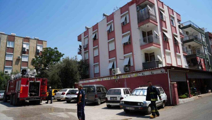 Antalya’da apartman dairesinde yangın korkuttu