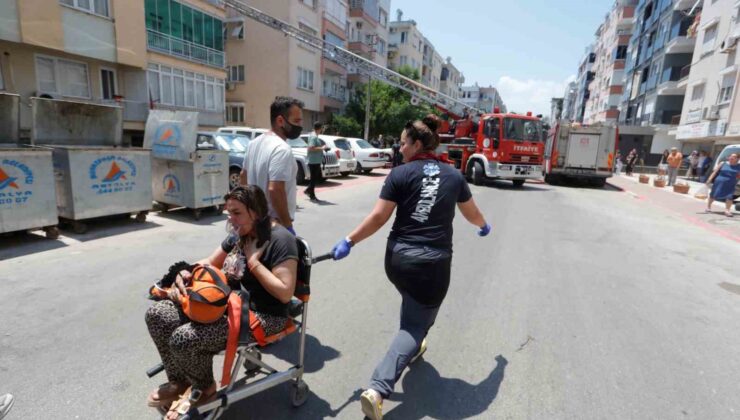 Antalya’da apartmanda çıkan yangında 7’si çocuk 10 kişi dumandan etkilendi