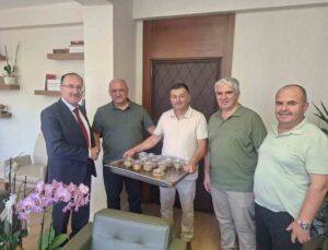 Antalya’da eğitimciler aşure geleneğinde buluştu
