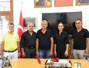 Antalyalılar Derneği, ilçelerde teşkilatlanıyor