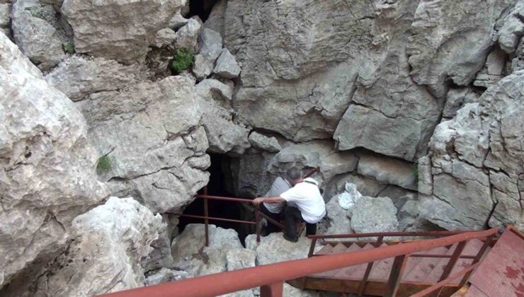 Antalya’nın Toros dağlarındaki doğal buzdolabı