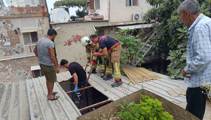 Demir saçın çökmesiyle çatıdan düşen kadın yaralandı