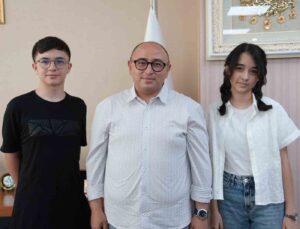 Erdemli Belediyesi Kurs Merkezi  LGS’de iki Türkiye birincisi çıkardı