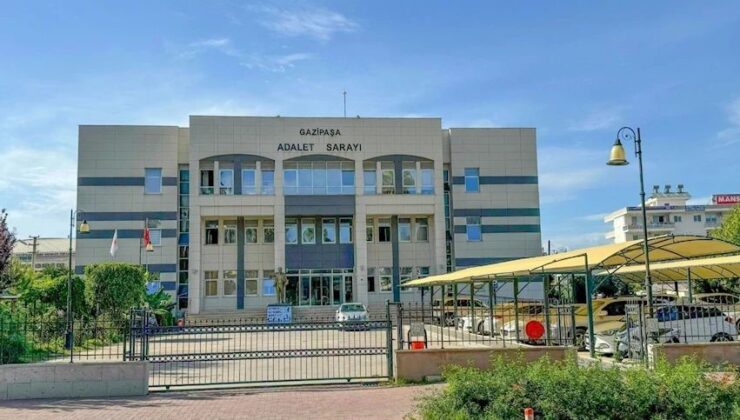 FETÖ’ye finansman sağlayan kadın tutuklandı