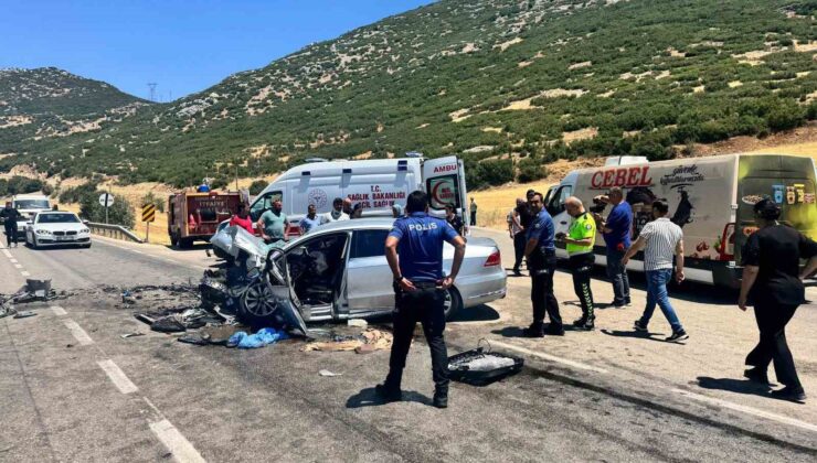 Isparta’da 2 otomobil çarpıştı: 1 ölü, 9 yaralı