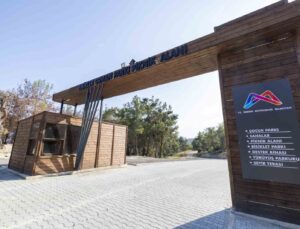 Mersin’de Emirler Orman Parkı Piknik Alanı’nda ateş yakmak yasaklandı