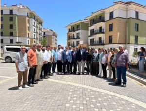 Mersin’de TOKİ’deki hak sahipleri evlerine kavuştu