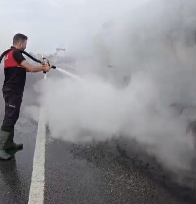 Osmaniye’de asfalt yüklü tankerde çıkan yangın söndürüldü
