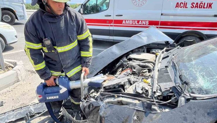 Samandağ’da trafik kazası: 3 yaralı