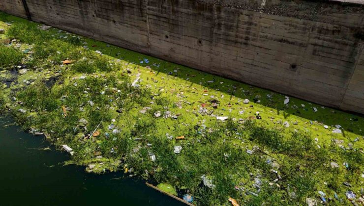 Sulama kanallarındaki kirlilik had safhaya ulaştı