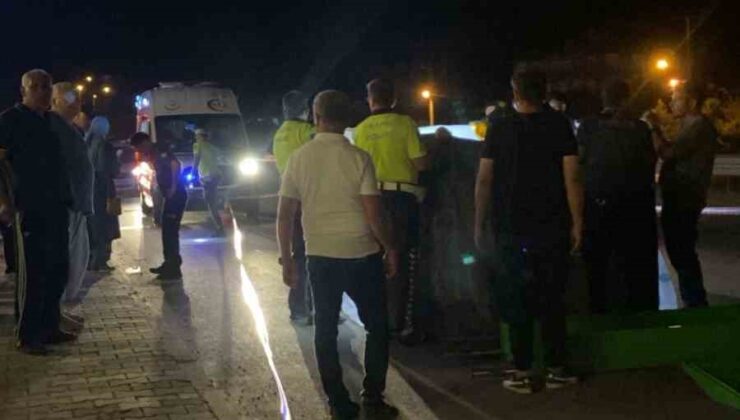 Yolun karşısına geçmeye çalışırken otomobilin çarptığı kadın öldü