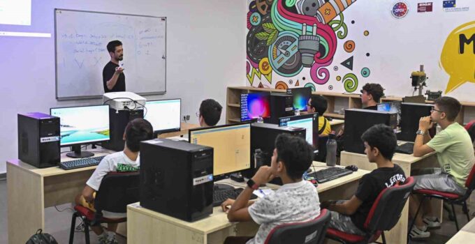 ASSİM’de robotik kodlama dersi ile teknolojiye ilk dokunuş