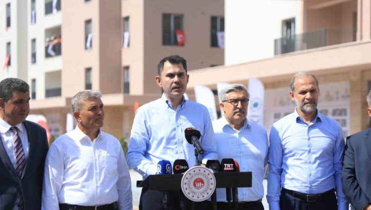 Bakan Kurum: “Ağustos ayı içinde 300 bininci konutumuzun anahtarlarını da Malatya’mızda Sayın Cumhurbaşkanımızın teşrifleriyle teslim edeceğiz”