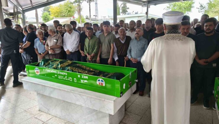 Kazada hayatını kaybeden AK Parti eski ilçe başkanı toprağa verildi