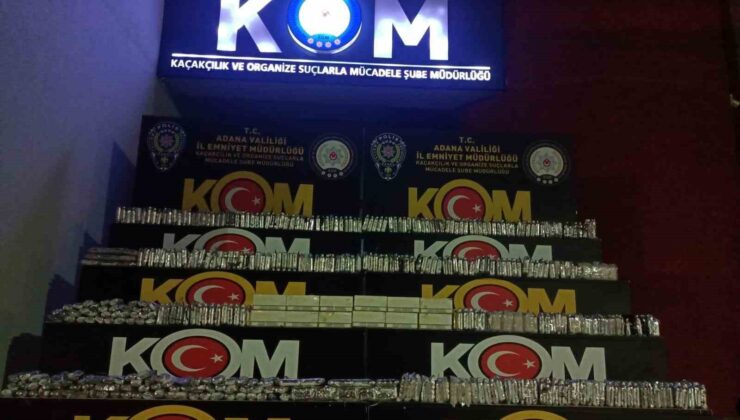 Otobüs zeminine zulalanmış 990 kaçak elektronik sigara ele geçirildi