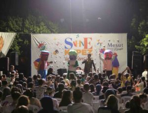 “Sahne Kepez” ile sanat sokakta, eğlence mahallelerde